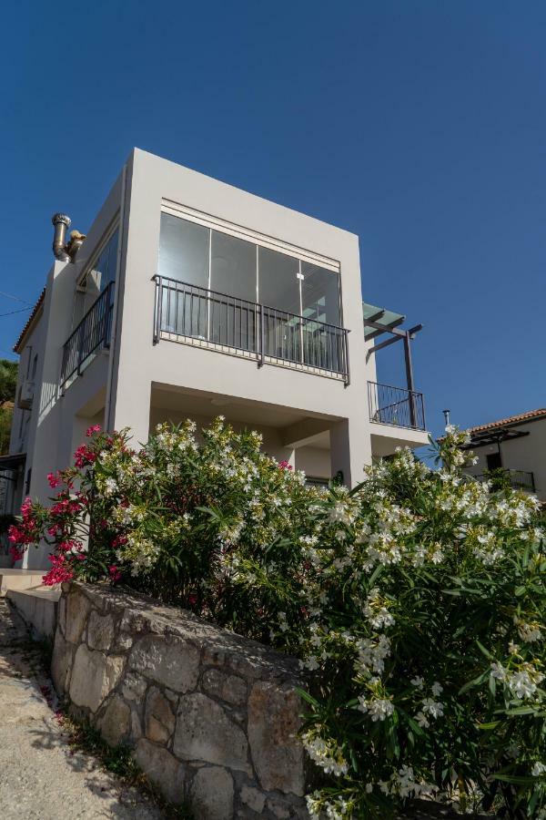 קיסאמוס Yachara Villa מראה חיצוני תמונה