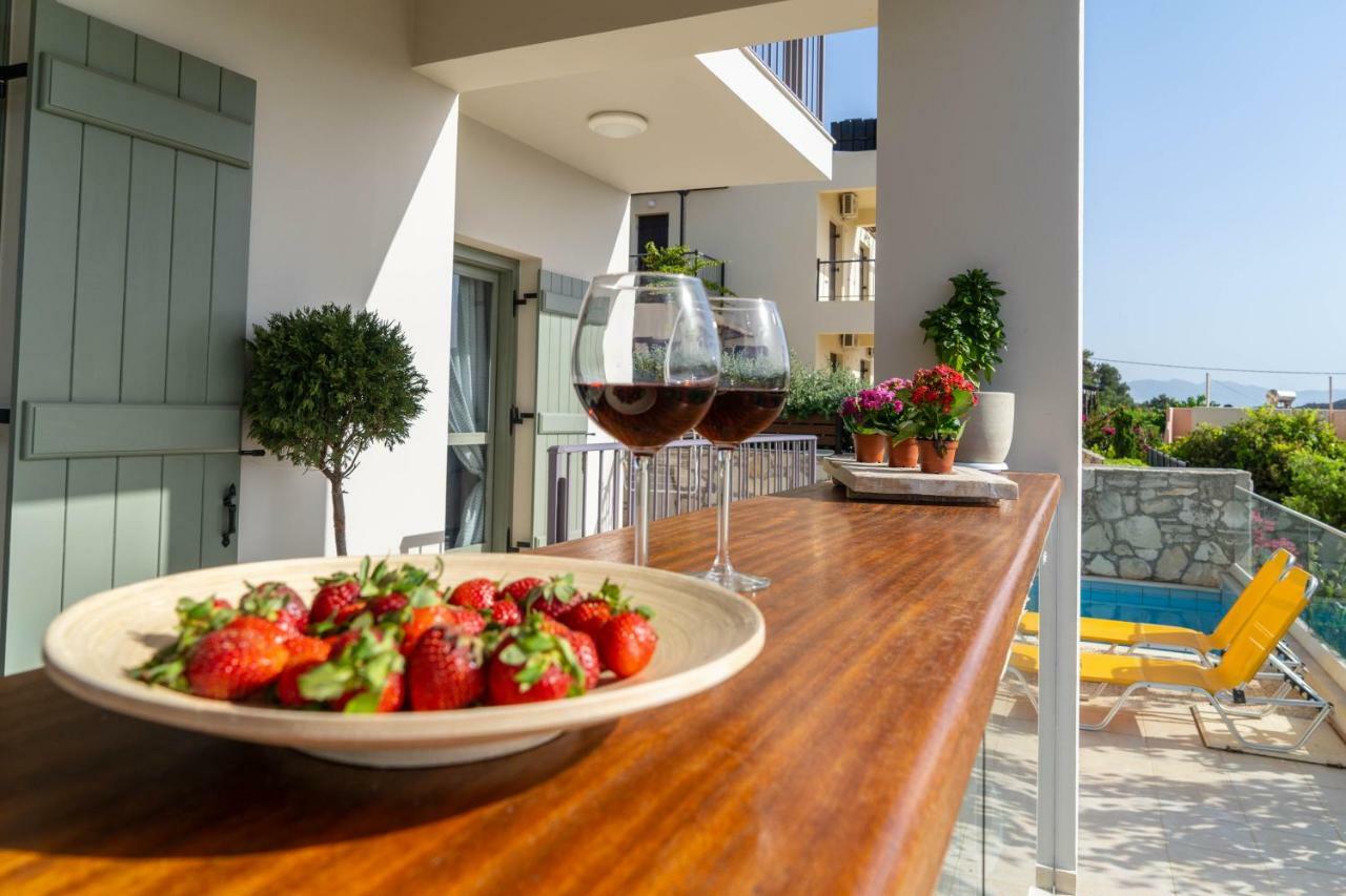 קיסאמוס Yachara Villa מראה חיצוני תמונה